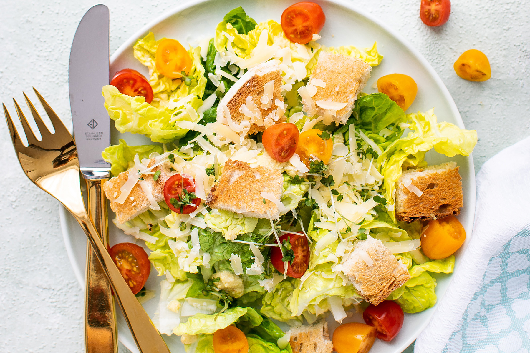 Image of a healthy salad